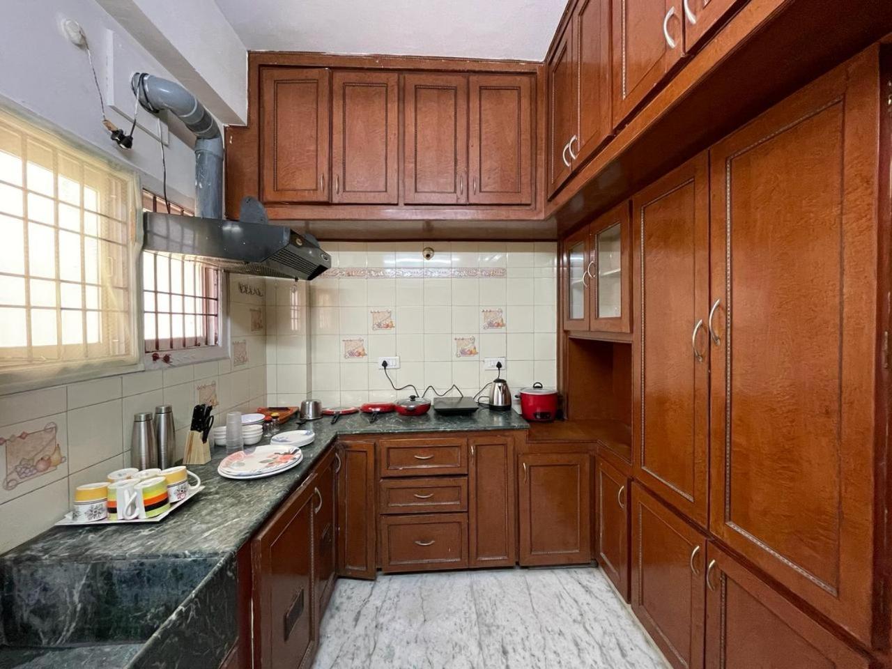 Servostay 5 Fully Furnished 2 Bhk Flats In Mvp Colony, Vizag Apartment *