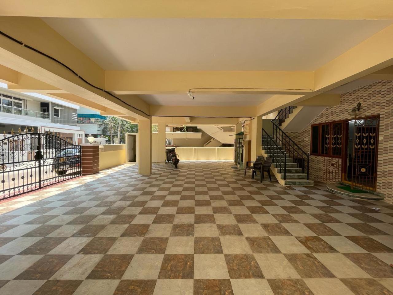 Servostay 5 Fully Furnished 2 Bhk Flats In Mvp Colony, Vizag * Visakhapatnam